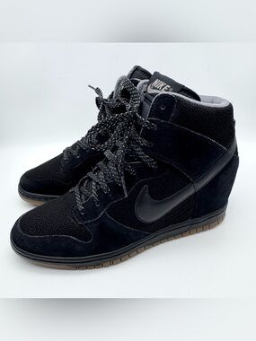 Nike Dunk Sky High Essential Black Gum Hidden Wedge Sneakers Women's Size 9